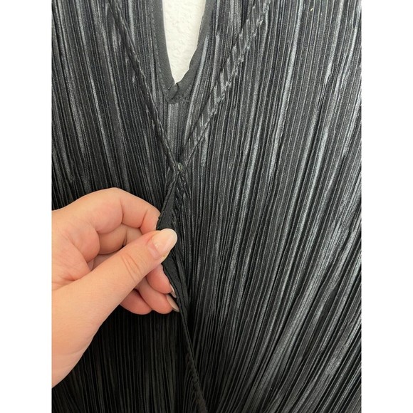 Vince Camuto Size XS Pleated Surplice Jumpsuit Black Long Sleeve Elastic Waist - Picture 4 of 16